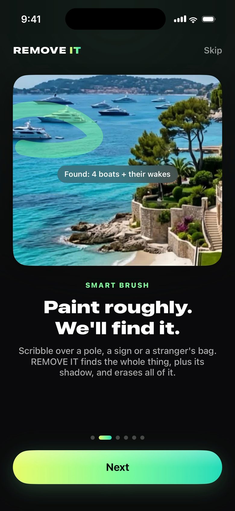 Smart Brush finding four boats and their wakes from one rough stroke